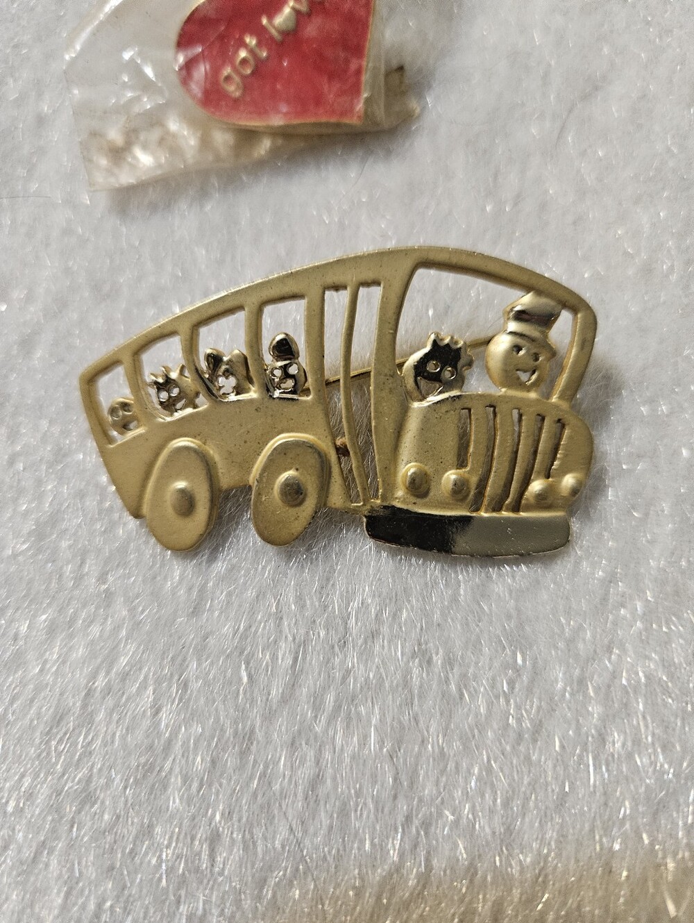 Assorted Brooches - Picture 9 of 12